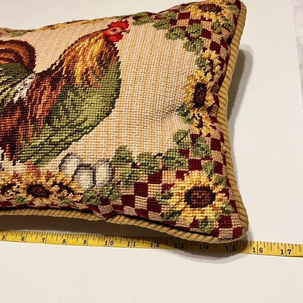 Rooster/sunflower tapestry petit point needle point throwpillow gold velour back - Picture 16 of 16